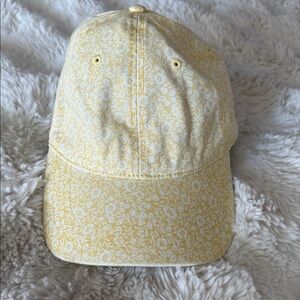 American Eagle Outfitters Yellow Floral Cap